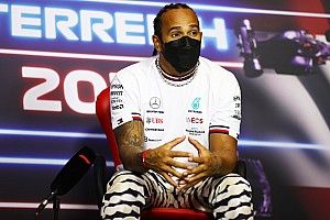 Sempat Tidak Suka, Hamilton Kini Manfaatkan Simulator
