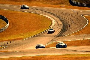 Veja como foram as primeiras corridas da Porsche Cup no Velocitta