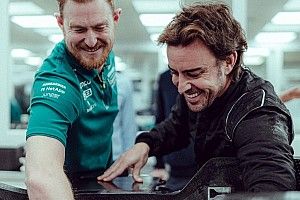 Los pasos para crear el asiento de F1 perfecto para Alonso