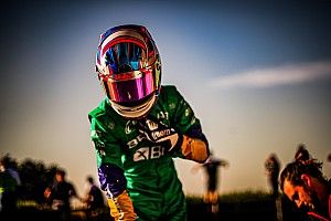 FIA Motorsport Games: Gabriel Koenigkan é P1 no Kart Jr após duas corridas