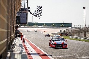 WTCR Bahrain: Michelisz wins race 2 as Azcona closes in on title