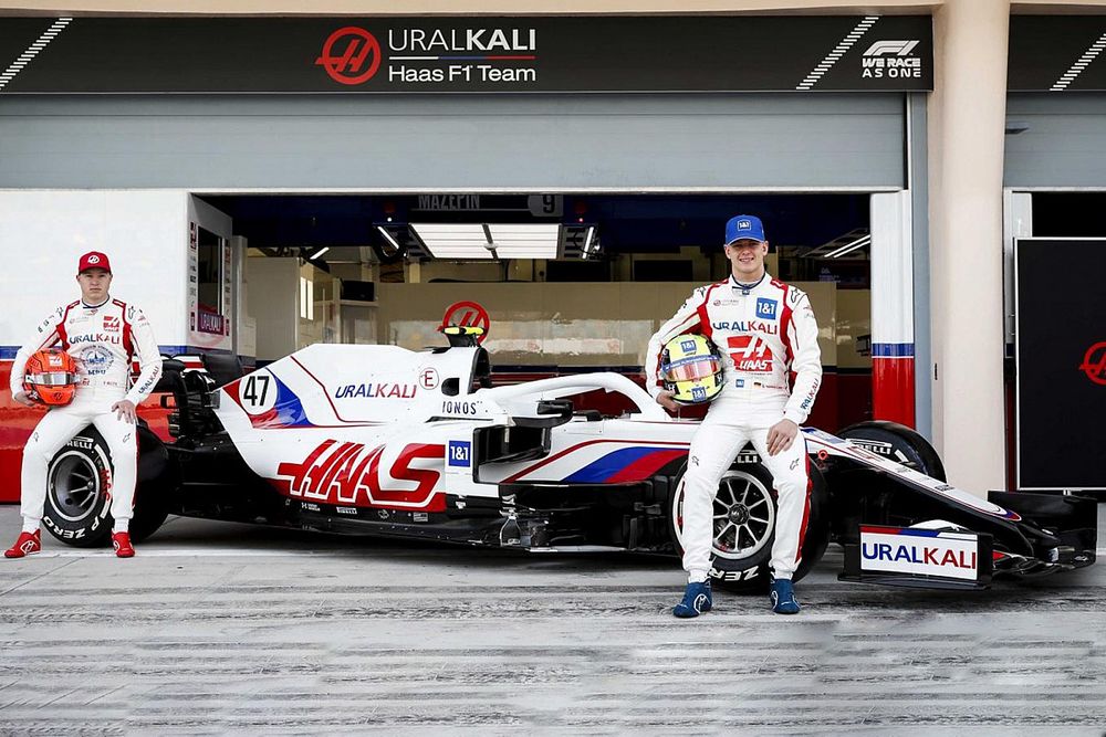 Haas VF-21 zaprezentowany