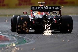 Verstappen Dibayangi Tiga Kali Kegagalan Finis