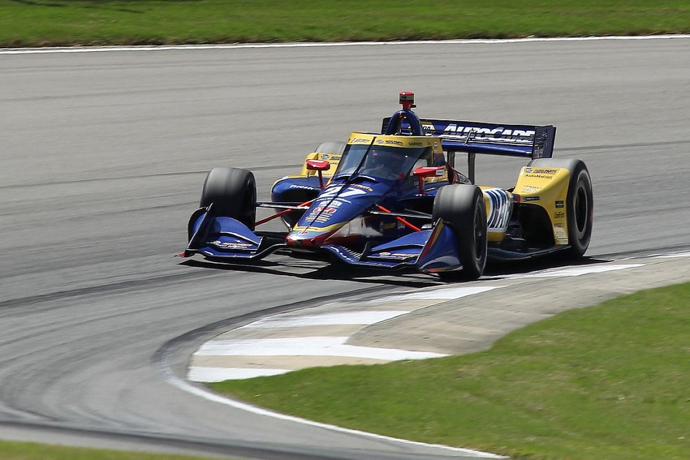 Barber IndyCar: Rossi tops disrupted second practice
