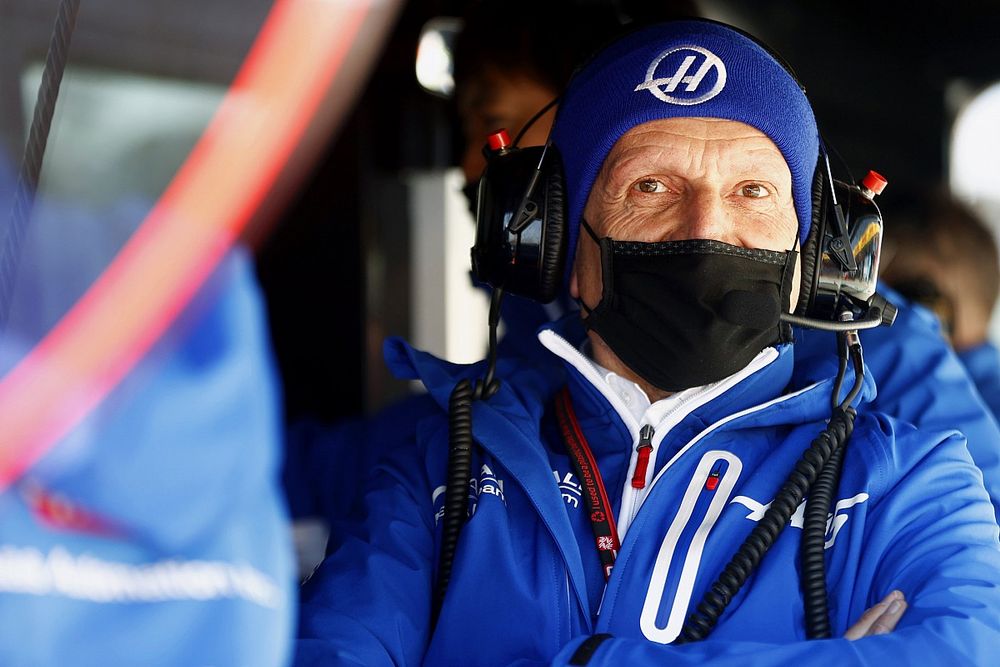 Steiner Yakin Mercedes Siapkan Rencana untuk Russell
