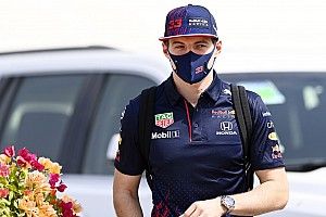 Verstappen: ''Umarım Mercedes'i baskı altına alabiliriz''