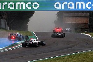 Latifi azt hitte, magától dobta el az autót Imolában