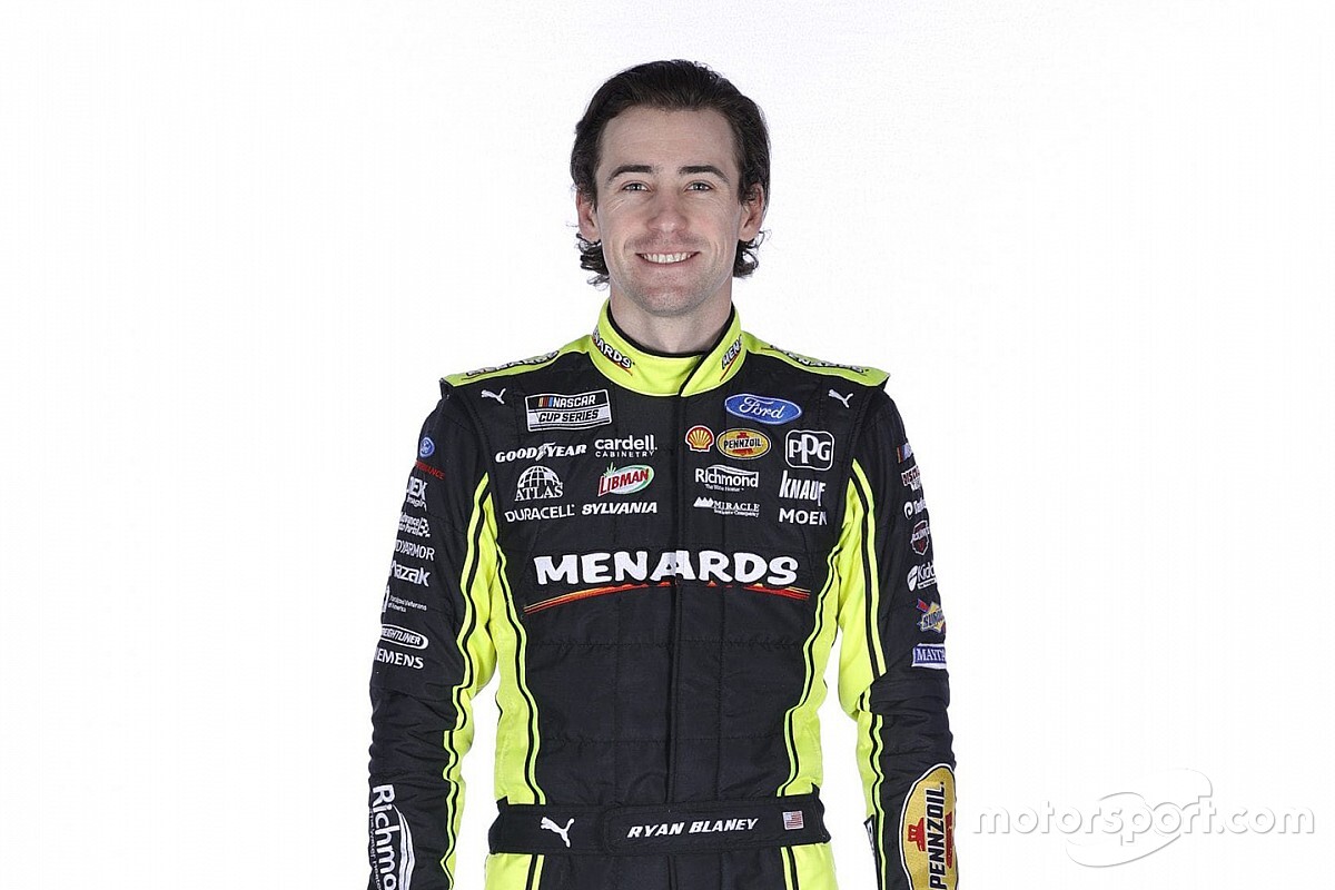 Blaney na pole position