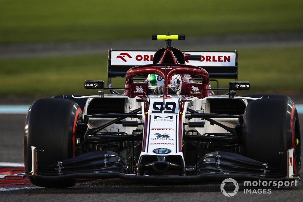 Giovinazzi optimista, Räikkönen már kevésbé