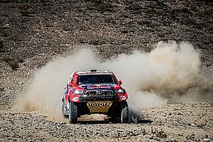 Al Attiyah bate a los MINI y Peterhansel es nuevo líder