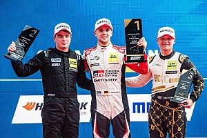 Thiago Vivacqua sobe ao pódio em estreia no DTM Trophy