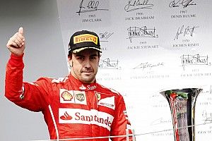 F1 - Alonso diz que pódios com Ferrari não eram respeitados: "Coletivas eram como um velório"