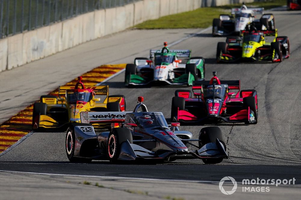 Power left frustrated by pitstop fumble and gear error