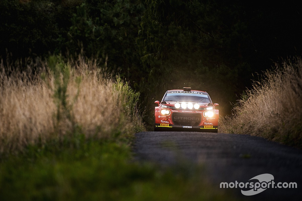 CERA: López se luce en la noche del Rally de Ferrol y arranca líder