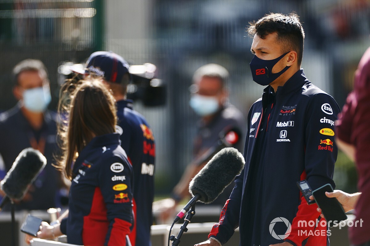 Albon: rossz választás volt a Pirellitől a lágyabb keverék
