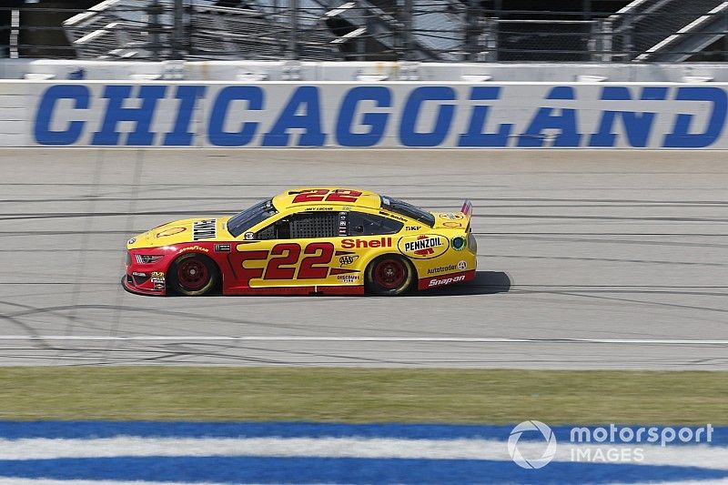 Joey Logano leads final Cup practice at Chicagoland