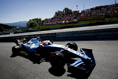 Williamsy w przedostatnim rzędzie