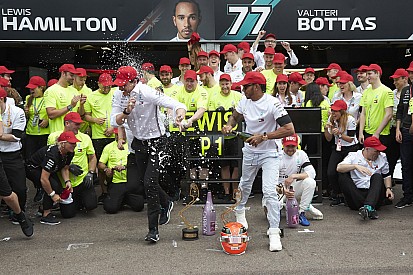 Wolff nem szeretné, ha Hamilton "unalmas alak" lenne
