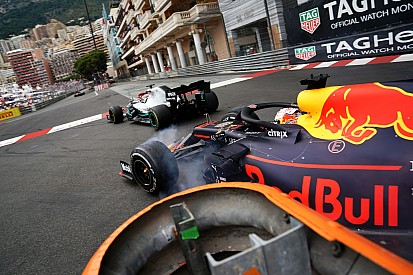 Marko duro: "Hamilton avrebbe dovuto essere sanzionato, ma aveva il casco rosso..."