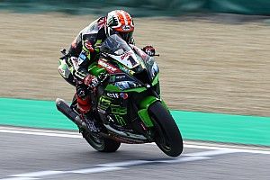 Rea gana la Superpole Race en Imola