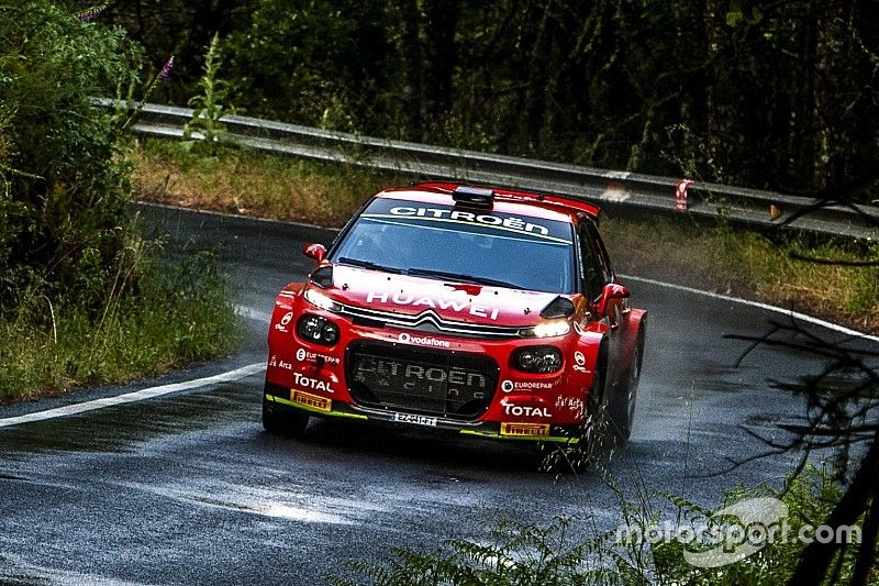 Pepe López suma la tercera del año en el Rally de Ourense