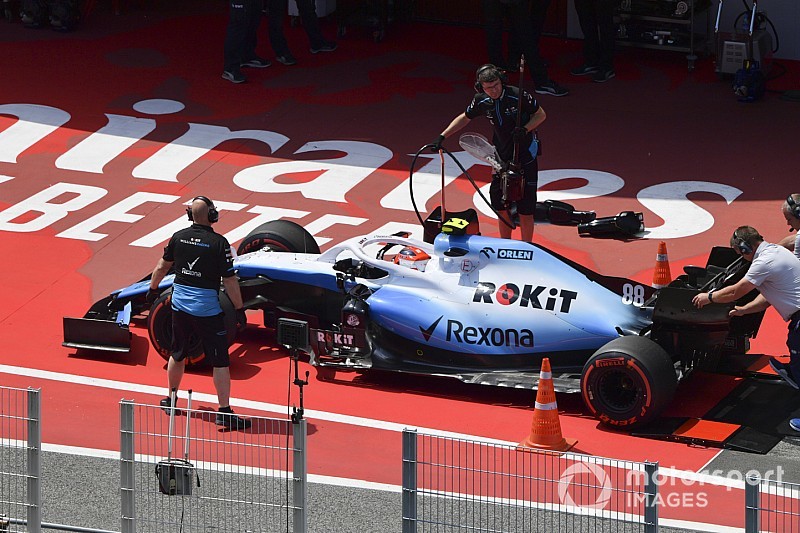 A Williams bement 2 másodperc alá: simán verték a nagyokat!