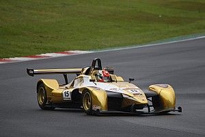Danny Molinaro firma la prima pole position stagionale a Vallelunga