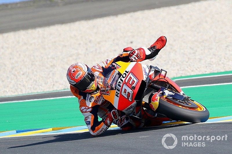 Rossi remekelt a Le Mans-i időmérőn, mégis Marquezé a pole