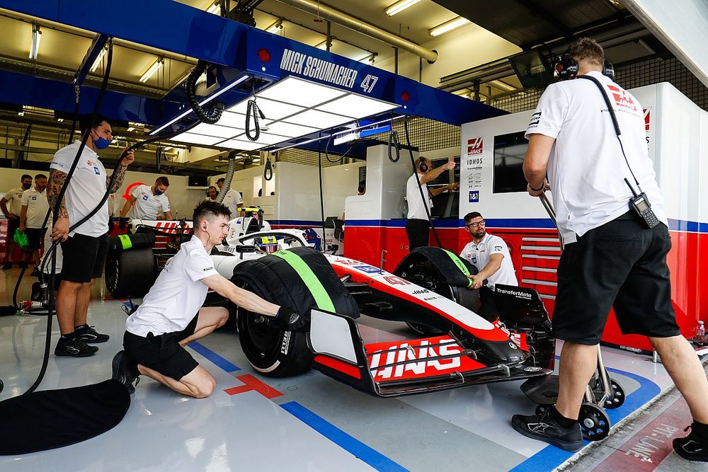 Haas: Sunday F1 test would be a fairer solution after freight delay