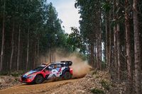 Sordo przyspieszył, Katsuta liderem