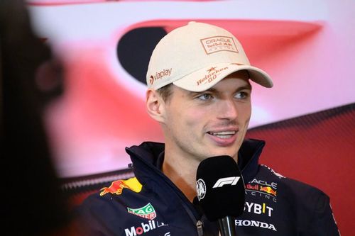 Verstappen: necesitamos que Checo Pérez sume para la copa de constructores