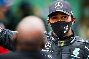 Mercedes Ajukan Kontrak Satu Tahun kepada Hamilton