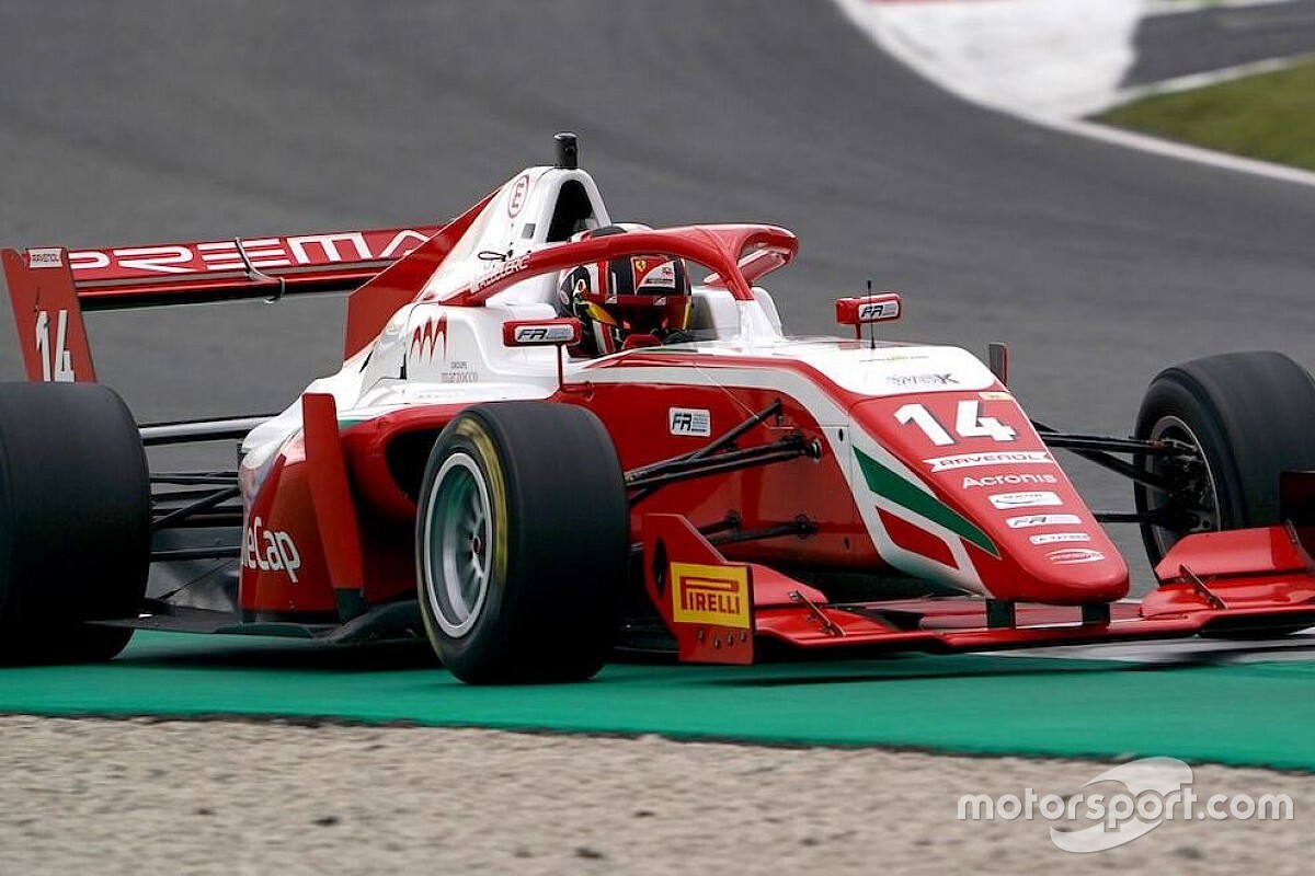 Смотрите в эти выходные: Леклер-младший и пилот SMP Racing сражаются в Муджелло
