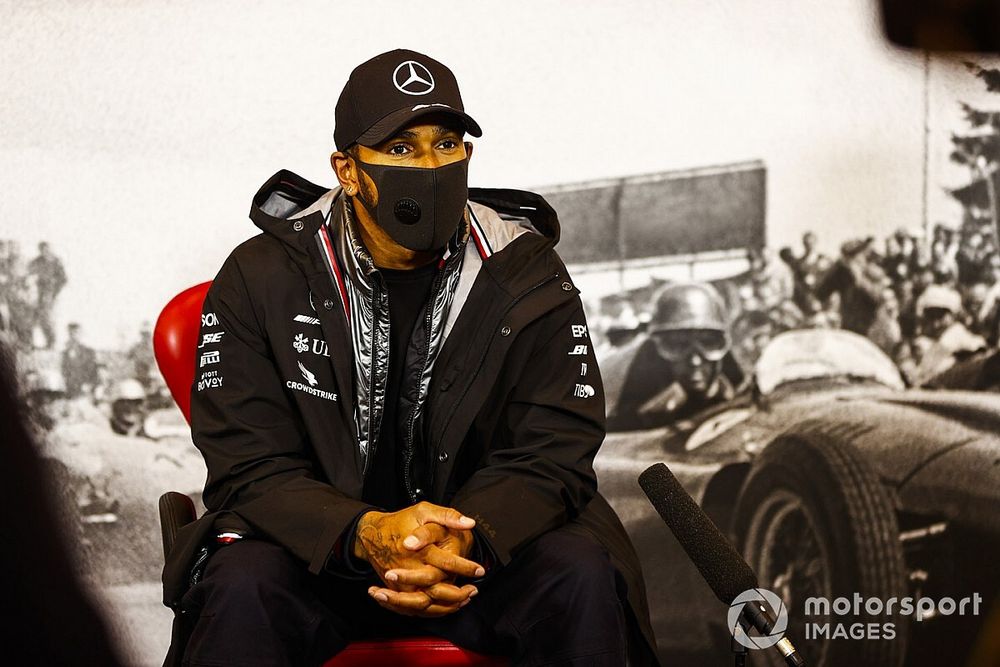 Itt a teaser Lewis Hamilton első albumáról!