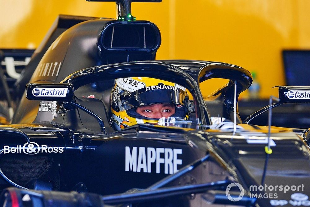 Guanyu Zhou, Renault F1 Team Test Driver 