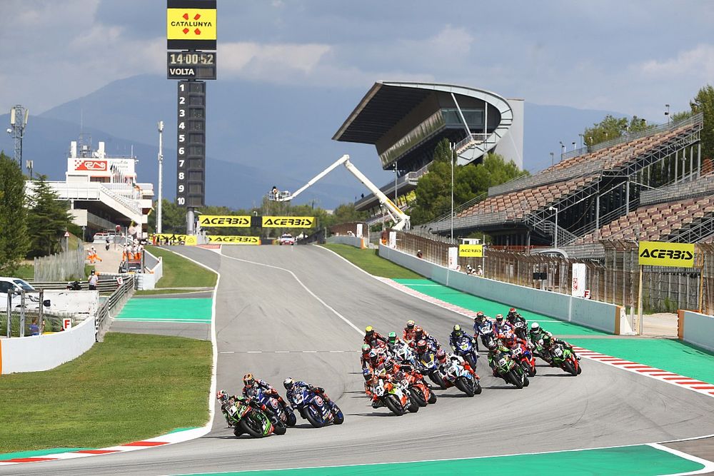 SBK 2021: ecco gli orari tv di Sky e TV8 del Round di Barcellona