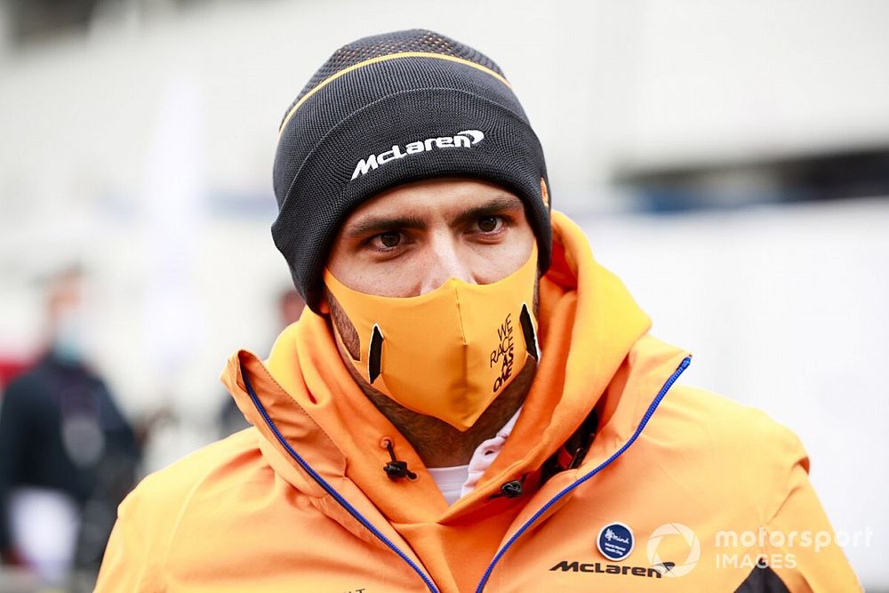 Carlos Sainz Jr., McLaren speaks to the media