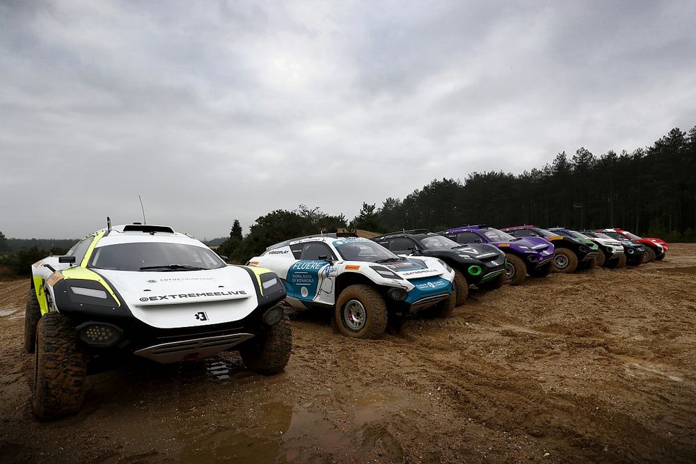Female drivers to start final Extreme E round following rules adjustment