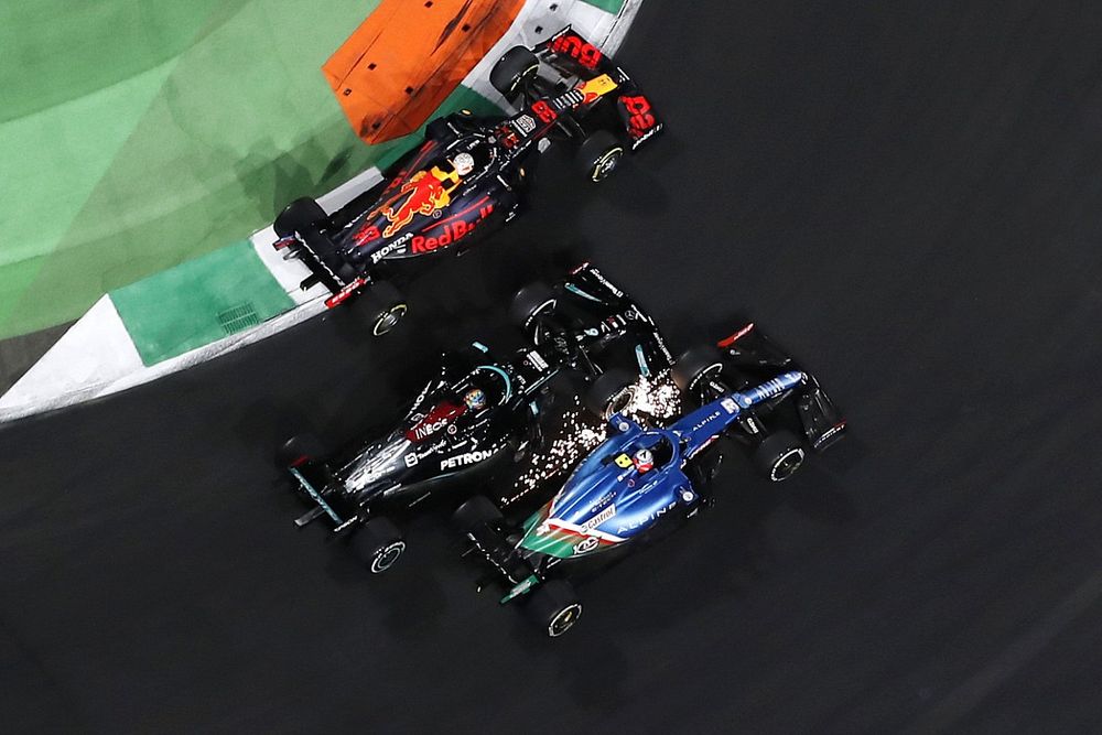 Маси: Я не делал Red Bull предложения, только дал совет