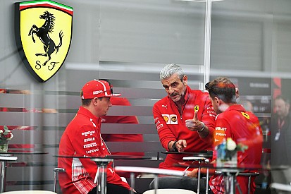 Ferrari no es un equipo caótico, según Arrivabene