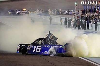 Brett Moffitt wins Homestead and first Truck championship