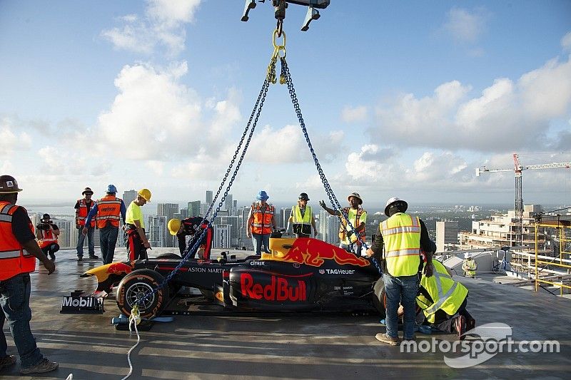 Red Bull toma el techo de un rascacielos en Miami