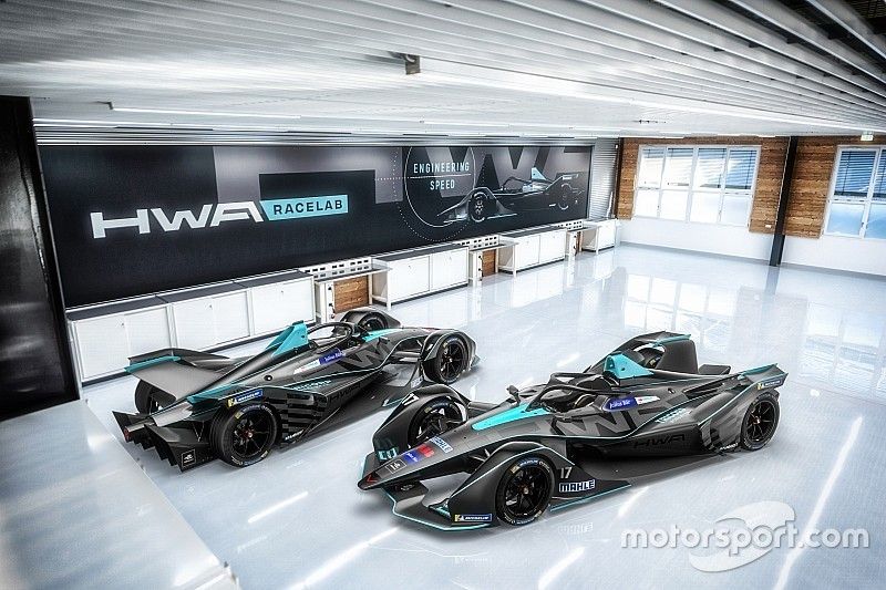 HWA présente sa Formule E et confirme Paffett
