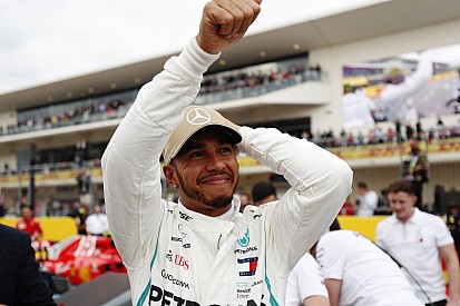 Villeneuve: Hamilton sokkal jobb, mint Schumacher