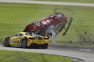 Fotogallery Ferrari Challenge: il terribile incidente di Homestead