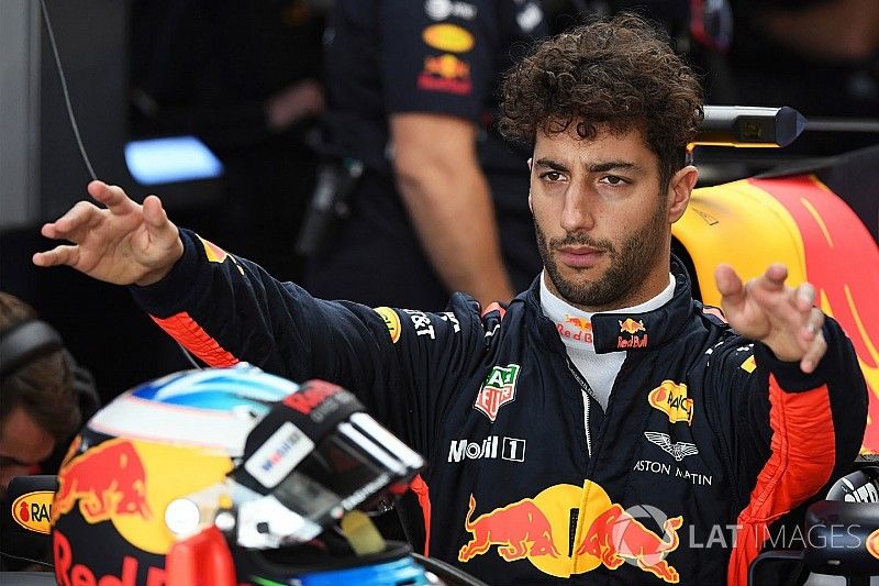 Ricciardo: "Red Bull minder sterk dan verwacht tegenover Mercedes"
