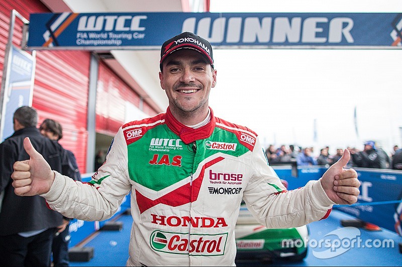 タルキーニとホンダのミケリス、ヒュンダイから2018年WTCRフル参戦