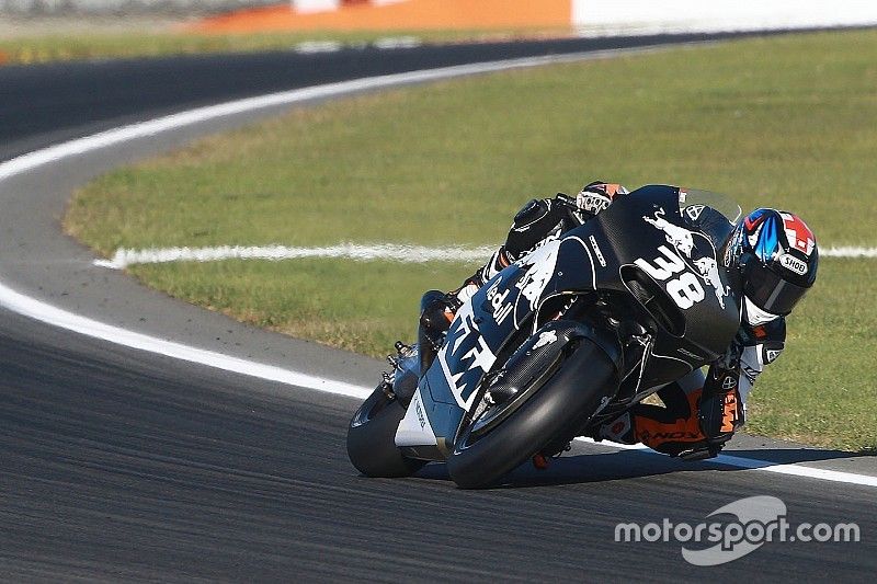 Smith surprised by "super-consistent" KTM bike