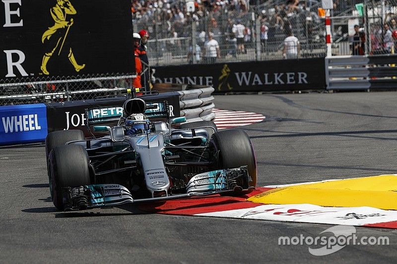 Seul face aux Ferrari, Bottas a tout tenté
