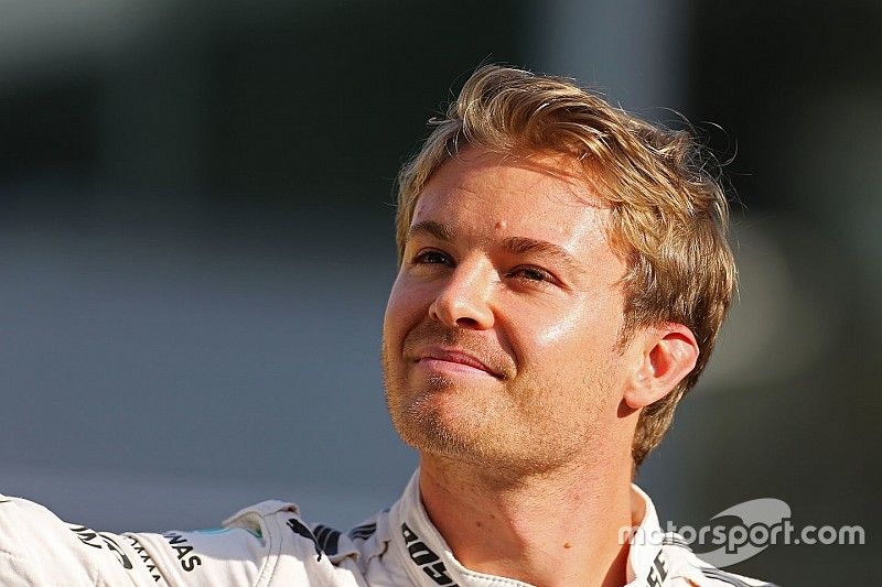 Lauda: "Rosberg gave Mercedes no time for a back-up plan"